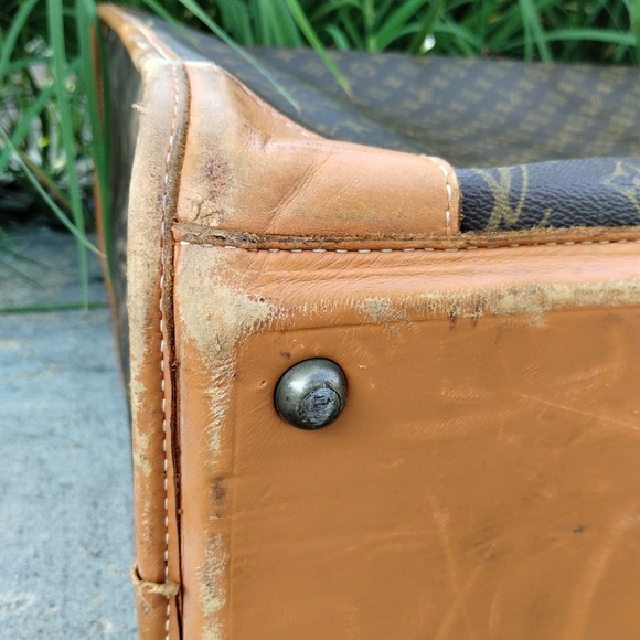 Louis Vuitton Saks Fifth Avenue Soft Sided Suitcase - Picture 5 of 17